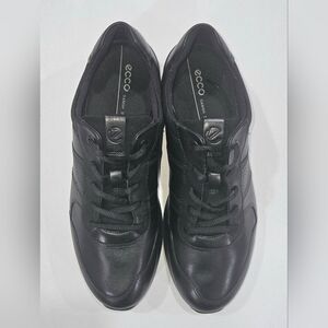 ECCO Men's Black Leather Sneakers